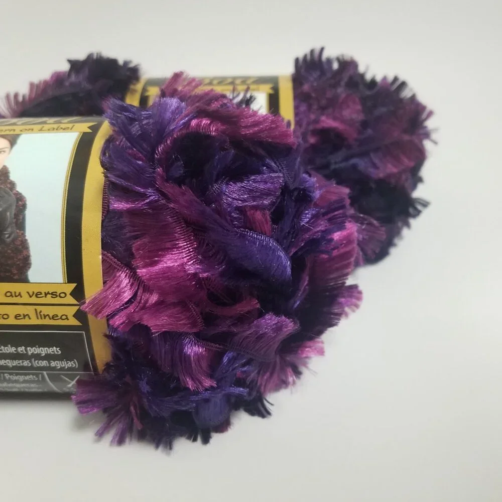 2 Skeins BERNAT Boa Color PARROT 3.5 oz each #5 Bulky Fashion Yarn Purple Pink